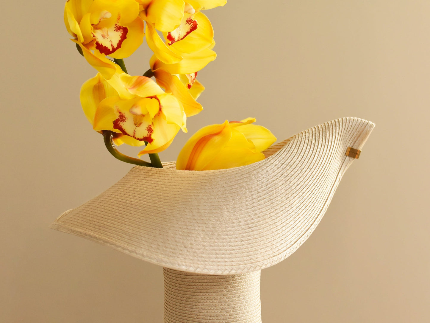 Lapel Vase – Shapeable Washable Vase/ L