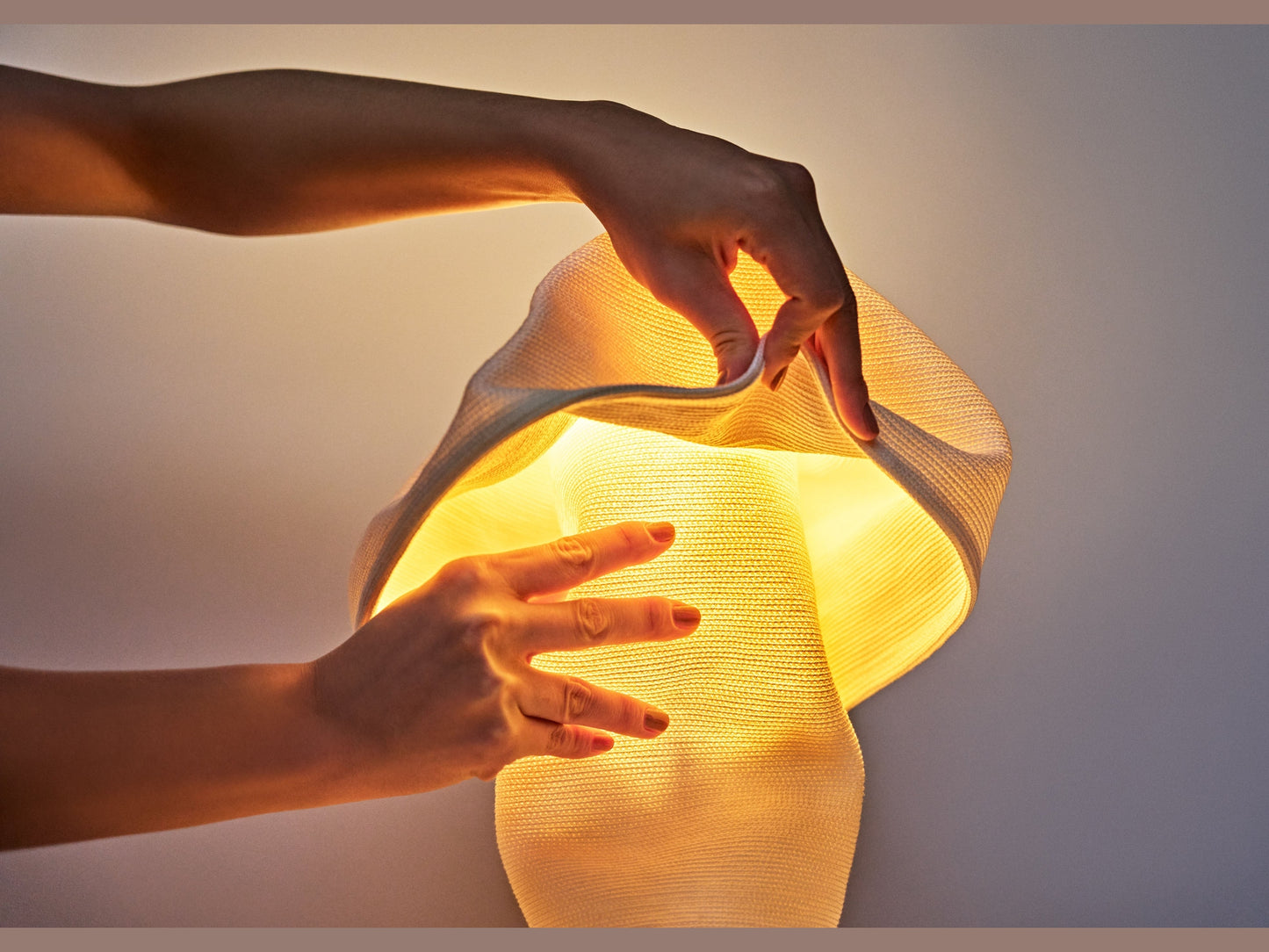 Posing Lamp – Special Edition【220-240V】
